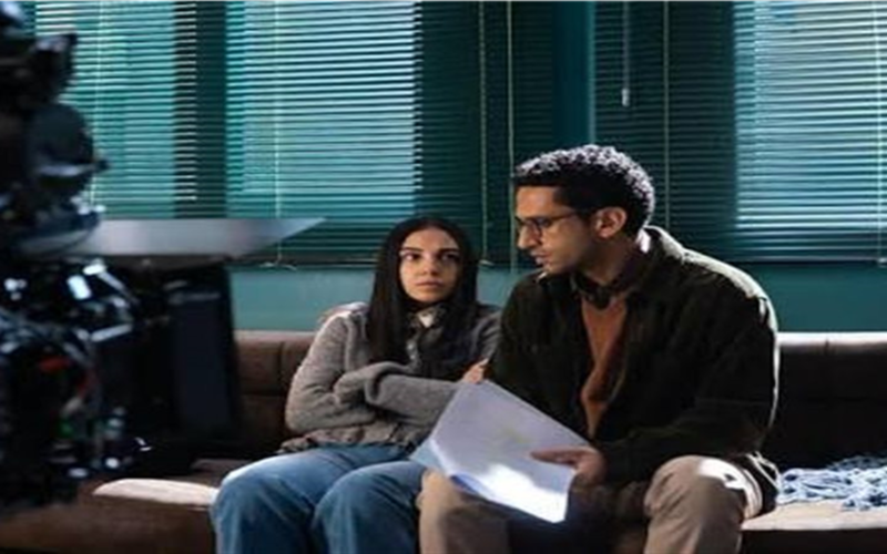 تطورات مثيرة في الحلقة 13 من مسلسل عرض وطلب حول سلمى أبو ضيف